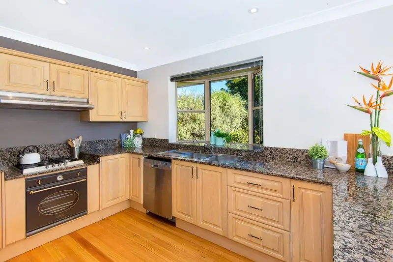 17 Narelle Avenue, Pymble Sold by Shead Property - image 1