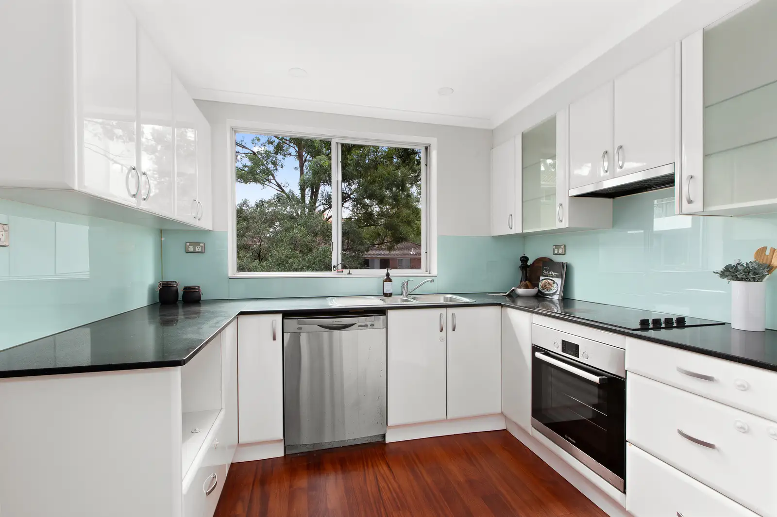 19/3 Francis Road, Artarmon Sold by Shead Property - image 1