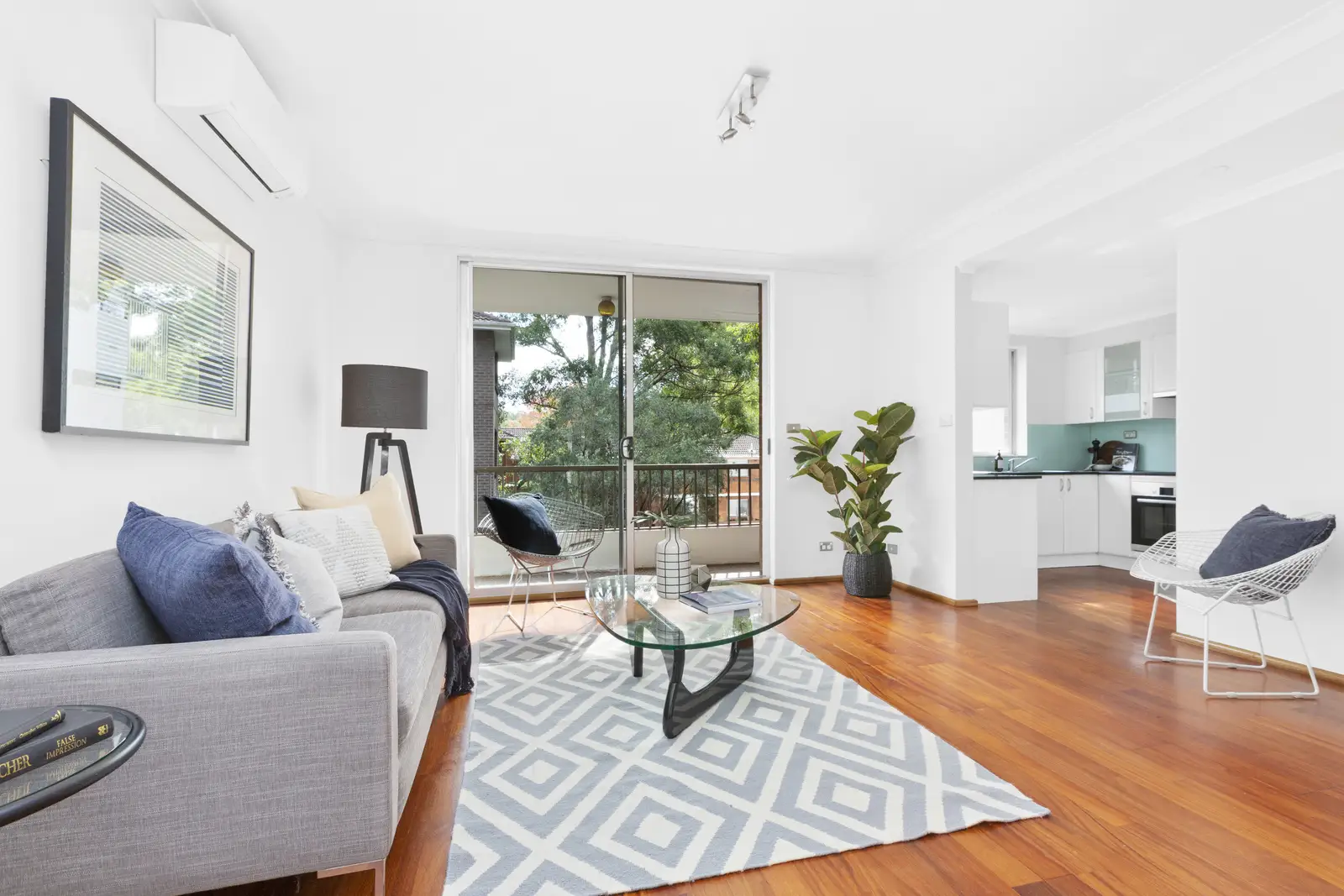 19/3 Francis Road, Artarmon Sold by Shead Property - image 1
