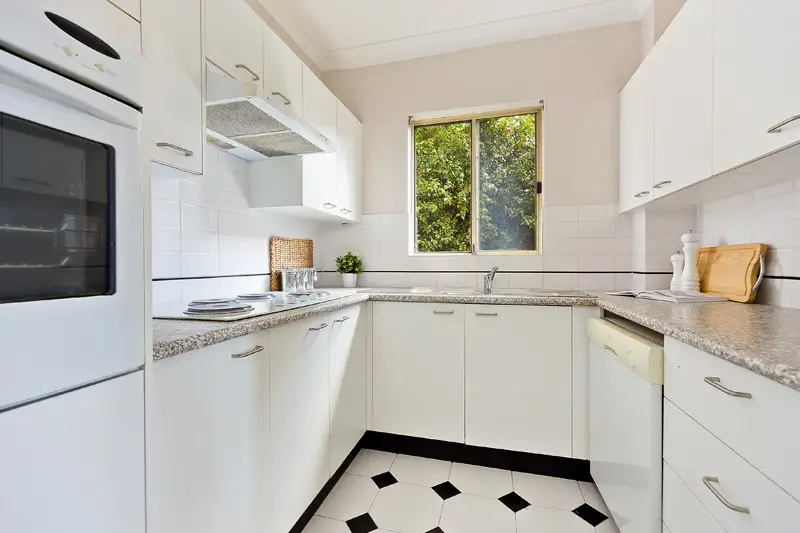 2/117 Hampden Road, Artarmon Sold by Shead Property - image 1