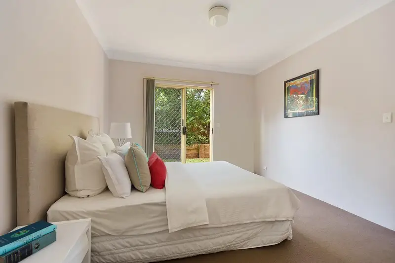 2/117 Hampden Road, Artarmon Sold by Shead Property - image 1