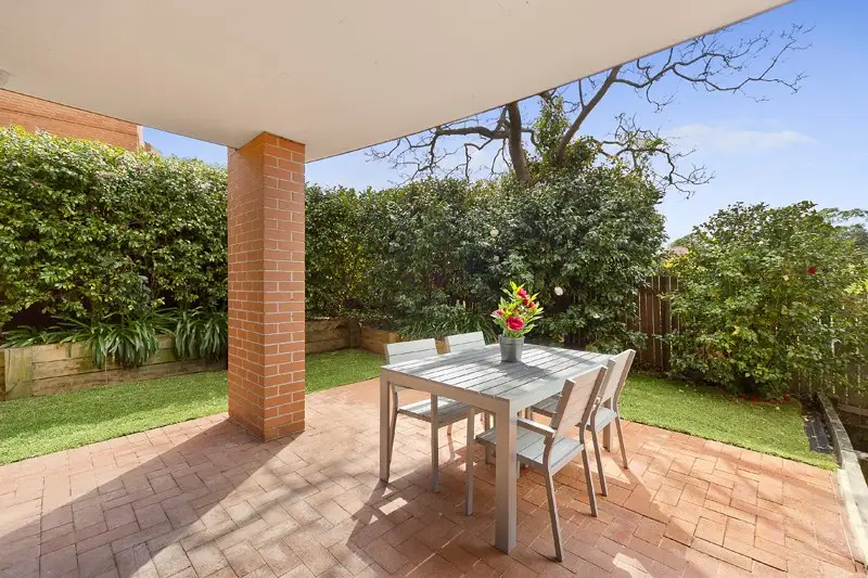 2/117 Hampden Road, Artarmon Sold by Shead Property - image 1
