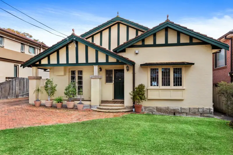 4 Chatswood Avenue, Chatswood Sold by Shead Property - image 1