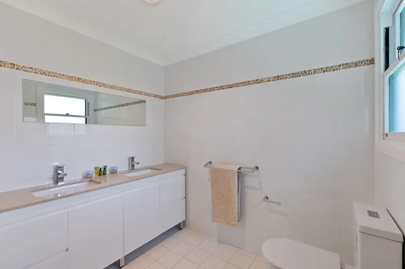 18 Dellwood Street, Chatswood Sold by Shead Property - image 1