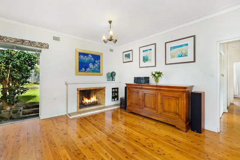16 Winchester Avenue, Lindfield Sold by Shead Property - image 1