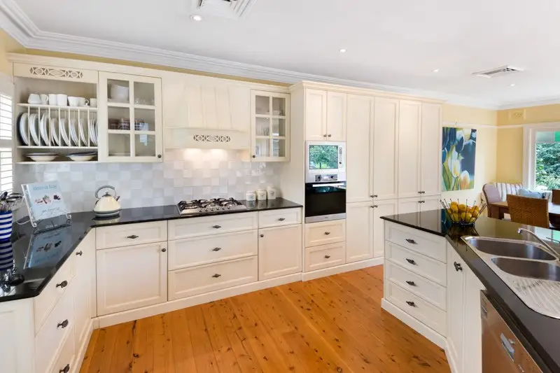 21 Paradise Avenue, Roseville Sold by Shead Property - image 1