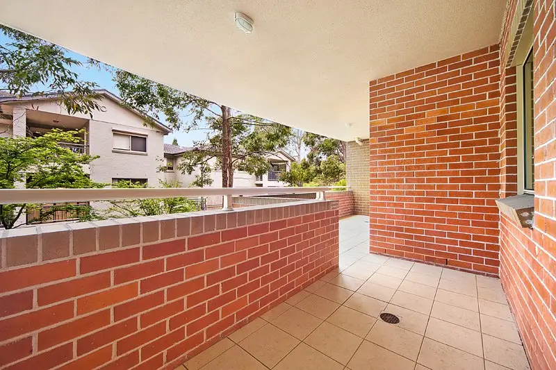 5/22 Eric Road, Artarmon Sold by Shead Property - image 1