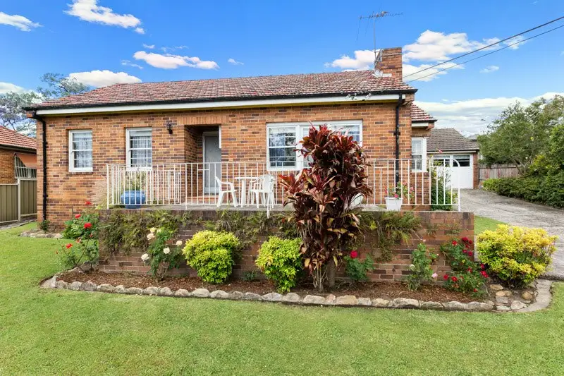 6 Tarakan Crescent, Northbridge Sold by Shead Property - image 1