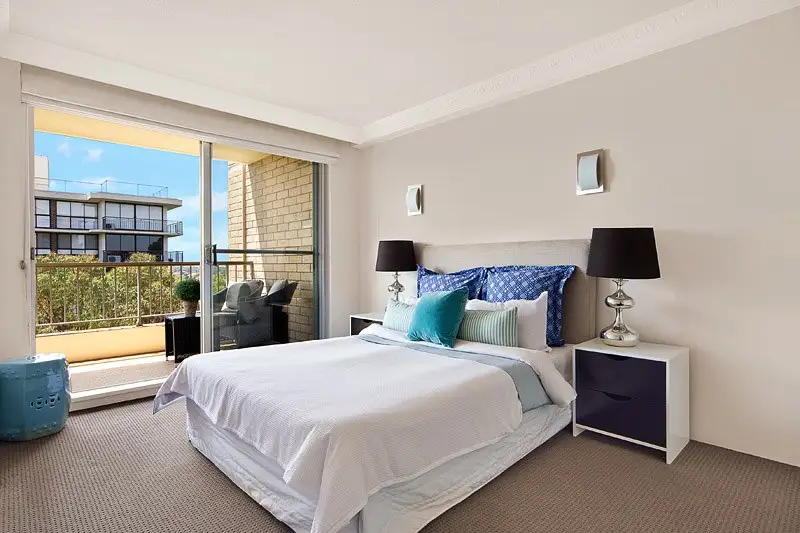 902/4 Francis Road, Artarmon Sold by Shead Property - image 1