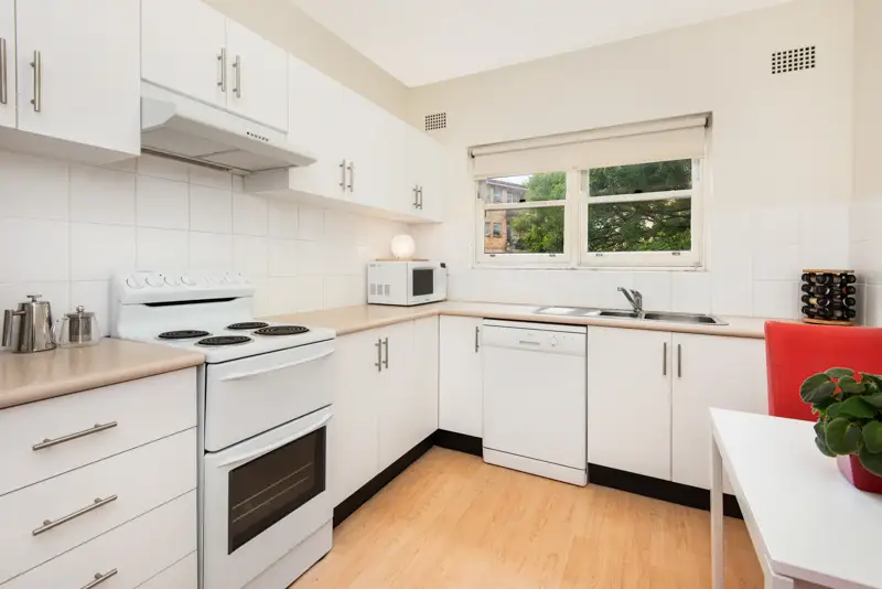 7/4 Belmont Avenue, Wollstonecraft Sold by Shead Property - image 1