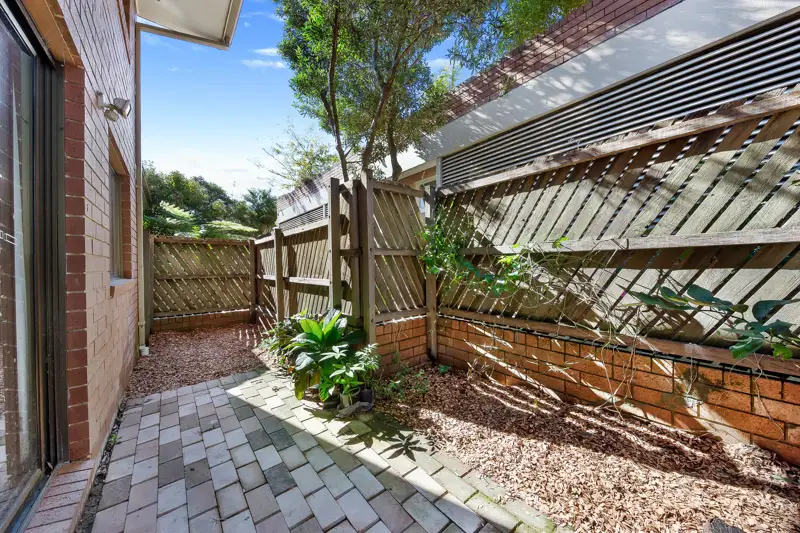 6/11-19 View Street, Chatswood Sold by Shead Property - image 1