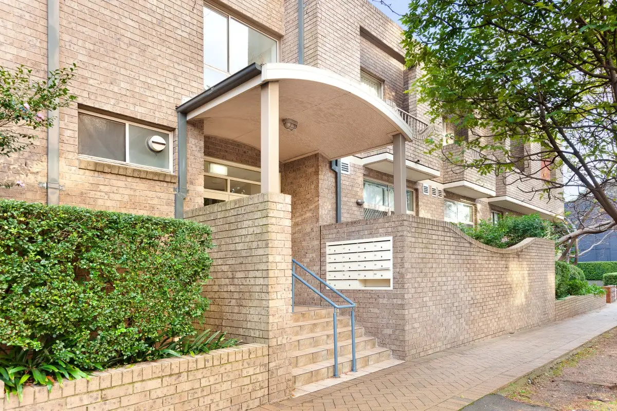 32/5 Help Street, Chatswood Sold by Shead Property - image 1