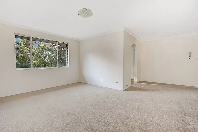 26/3 McMillan Road, Artarmon Sold by Shead Property - image 1