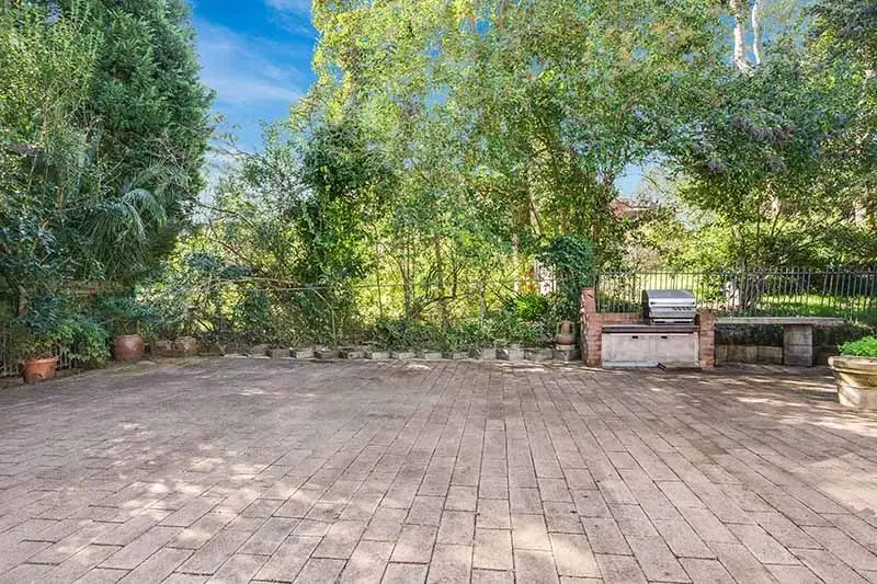 451 Mowbray Road, Lane Cove Sold by Shead Property - image 1