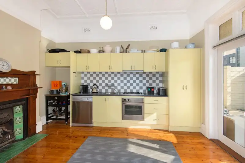37 Atchison Street, Crows Nest Sold by Shead Property - image 1