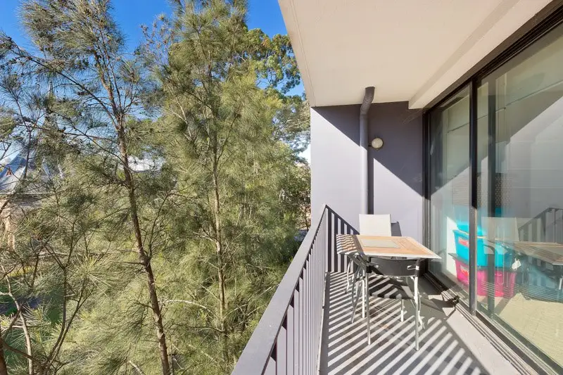 23/52 Regent Street, Chippendale Sold by Shead Property - image 1