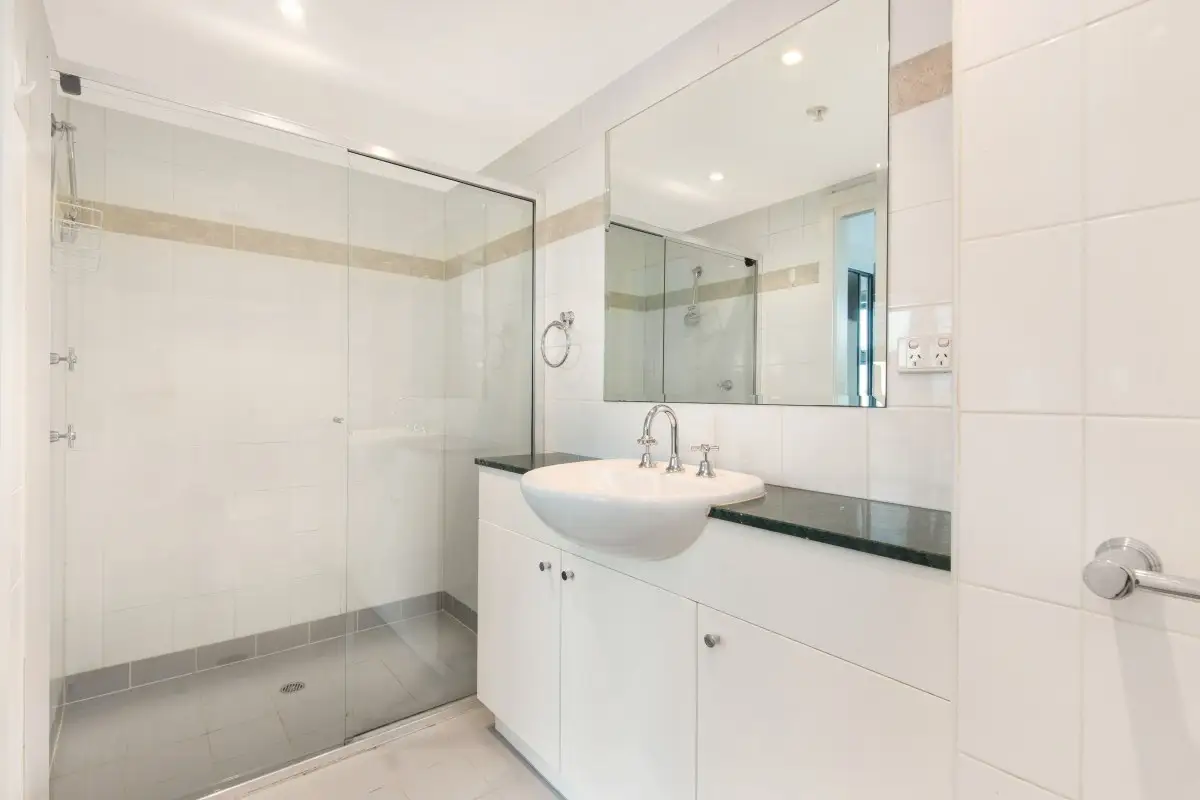 611/2A Help Street, Chatswood Sold by Shead Property - image 1