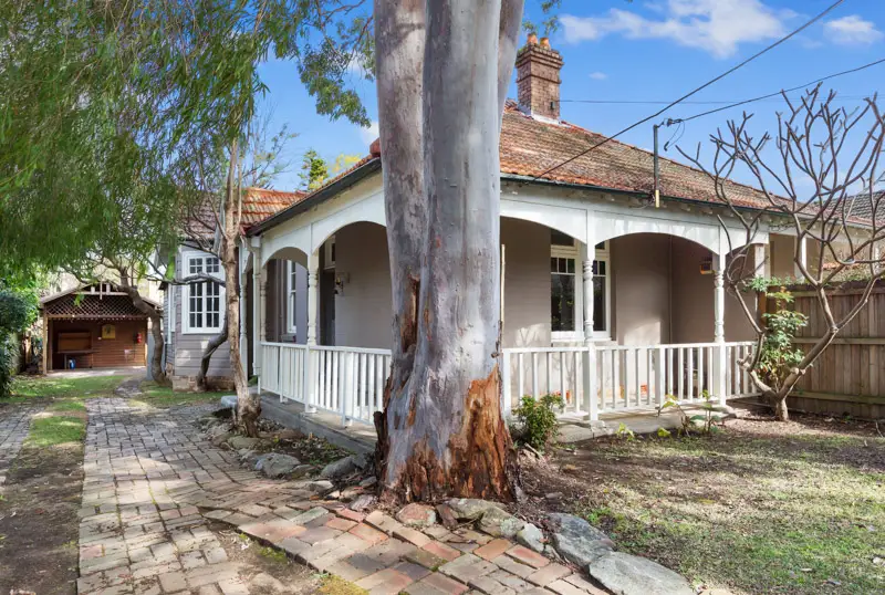 2 Crabbes Avenue, Willoughby Sold by Shead Property - image 1