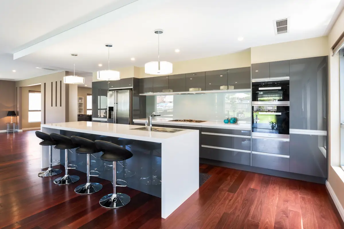 13 Chatswood Avenue, Chatswood Sold by Shead Property - image 1
