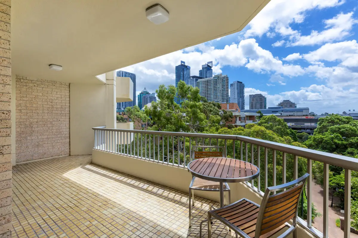 33/25-31 Johnson Street, Chatswood Sold by Shead Property - image 1