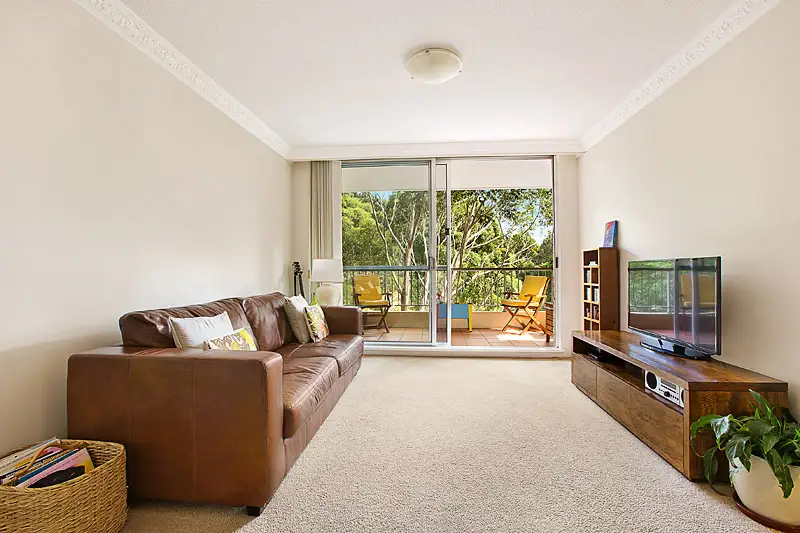 201/4 Francis Road, Artarmon Sold by Shead Property - image 1