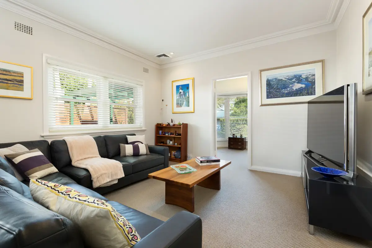 83 Beaconsfield Road, Chatswood Sold by Shead Property - image 1