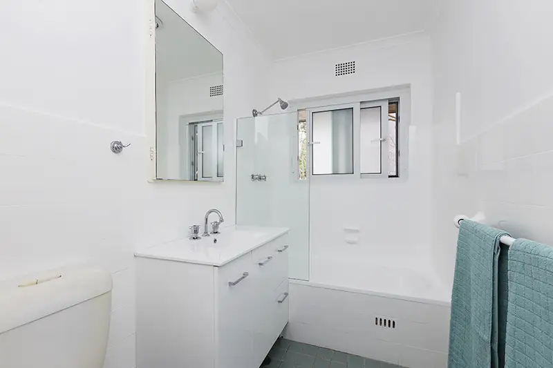 4/7 Eric Road, Artarmon Sold by Shead Property - image 1
