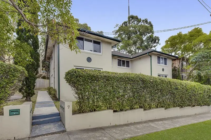 4/7 Eric Road, Artarmon Sold by Shead Property - image 1