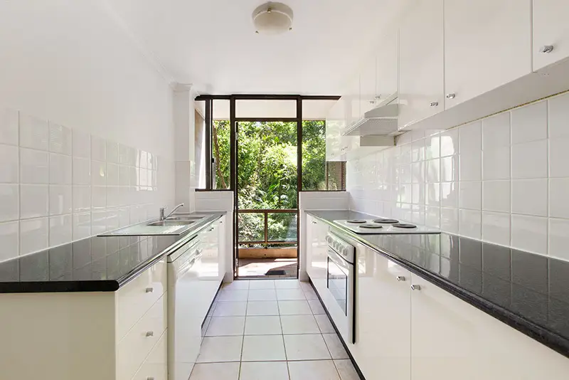 17/4 Peckham Avenue, Chatswood Sold by Shead Property - image 1