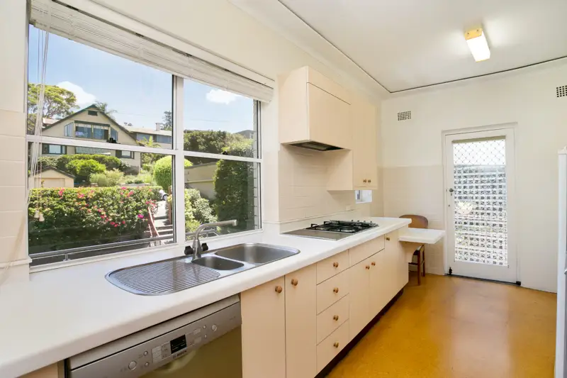 9 Lavoni Street, Mosman Sold by Shead Property - image 1