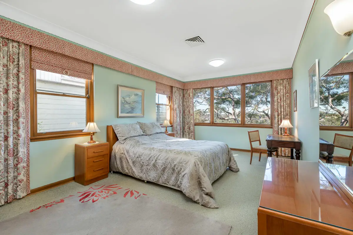 224 Edinburgh Road, Castlecrag Sold by Shead Property - image 1