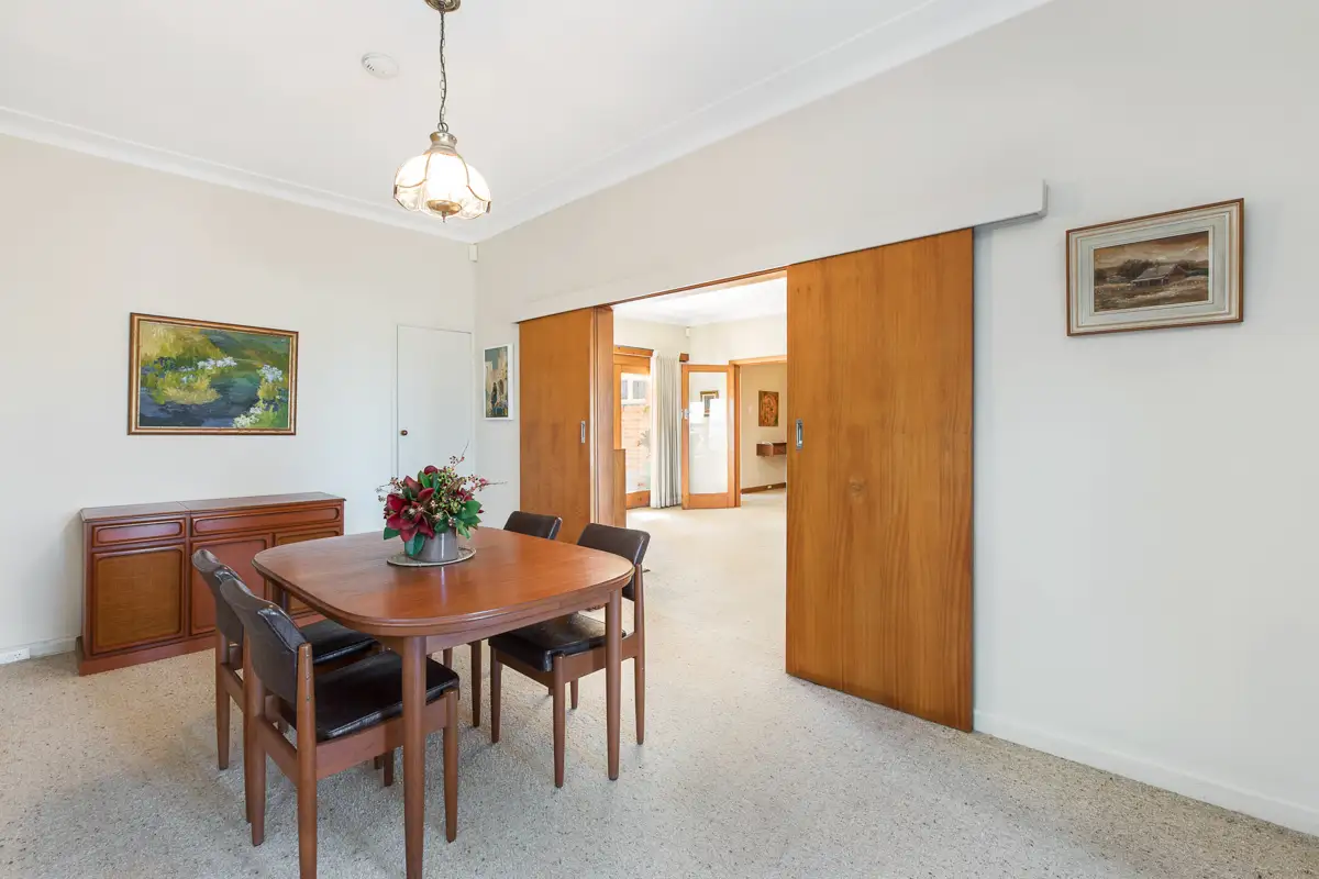 224 Edinburgh Road, Castlecrag Sold by Shead Property - image 1