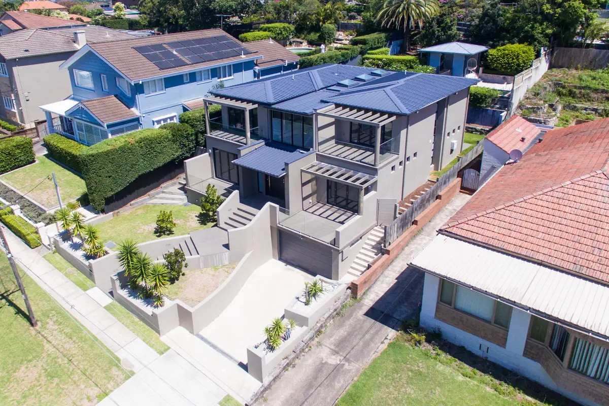 10 Narooma Road, Northbridge Sold by Shead Property - image 1