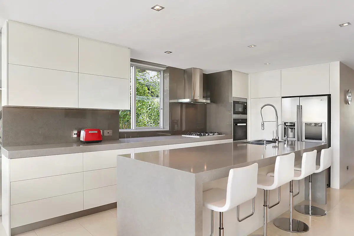 39 Dorset Road, Northbridge Sold by Shead Property - image 1