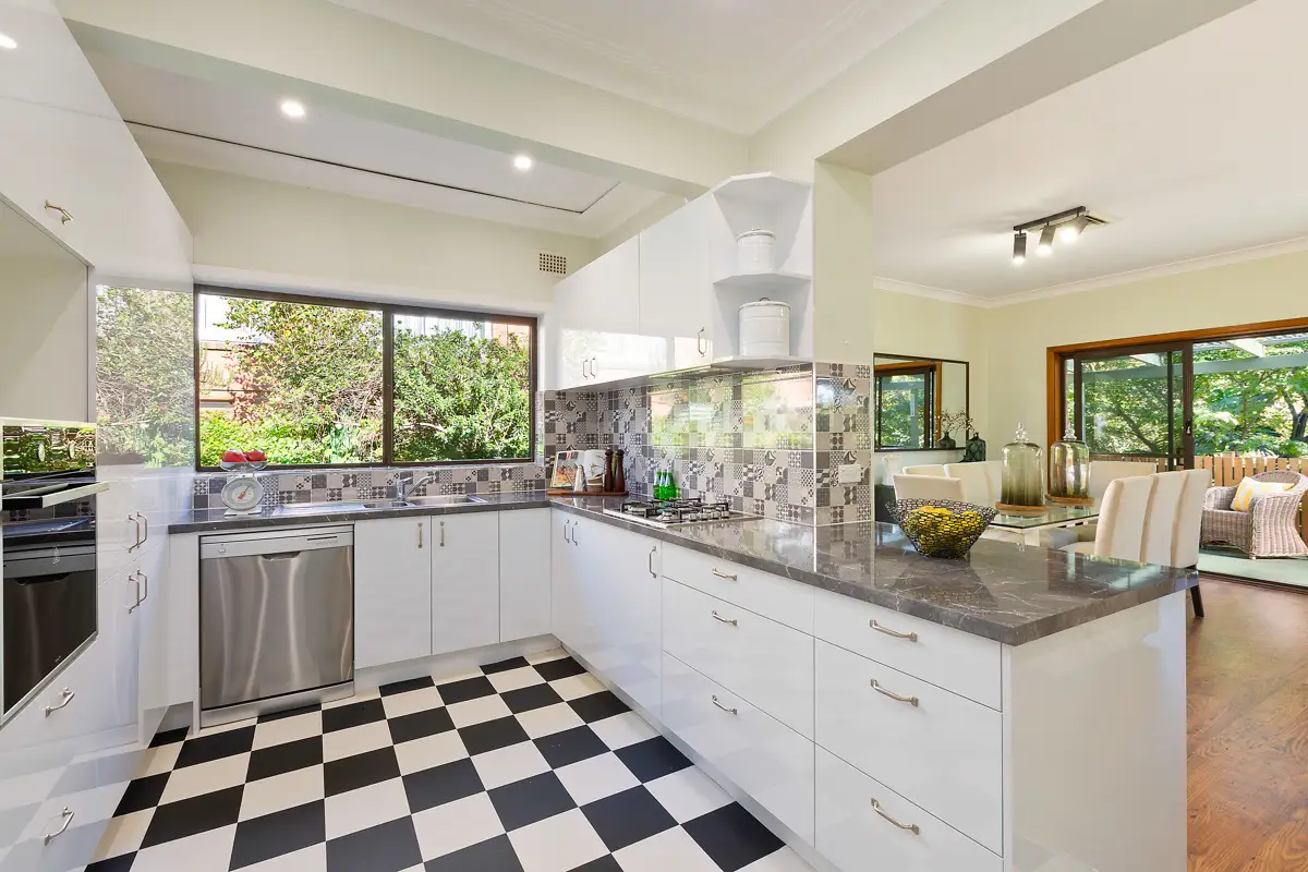 19 Colwell Crescent, Chatswood Sold by Shead Property - image 1