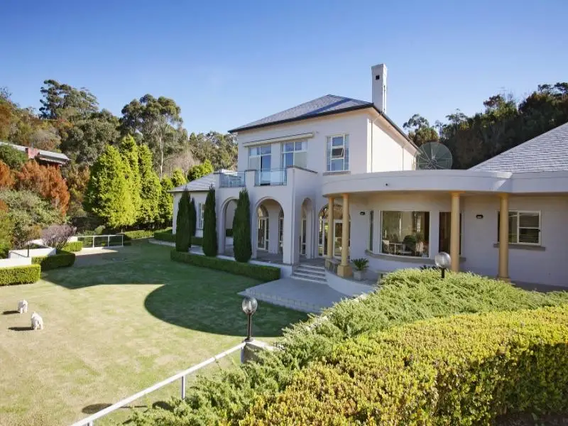 17 Neerim Road, Castle Cove Sold by Shead Property - image 1