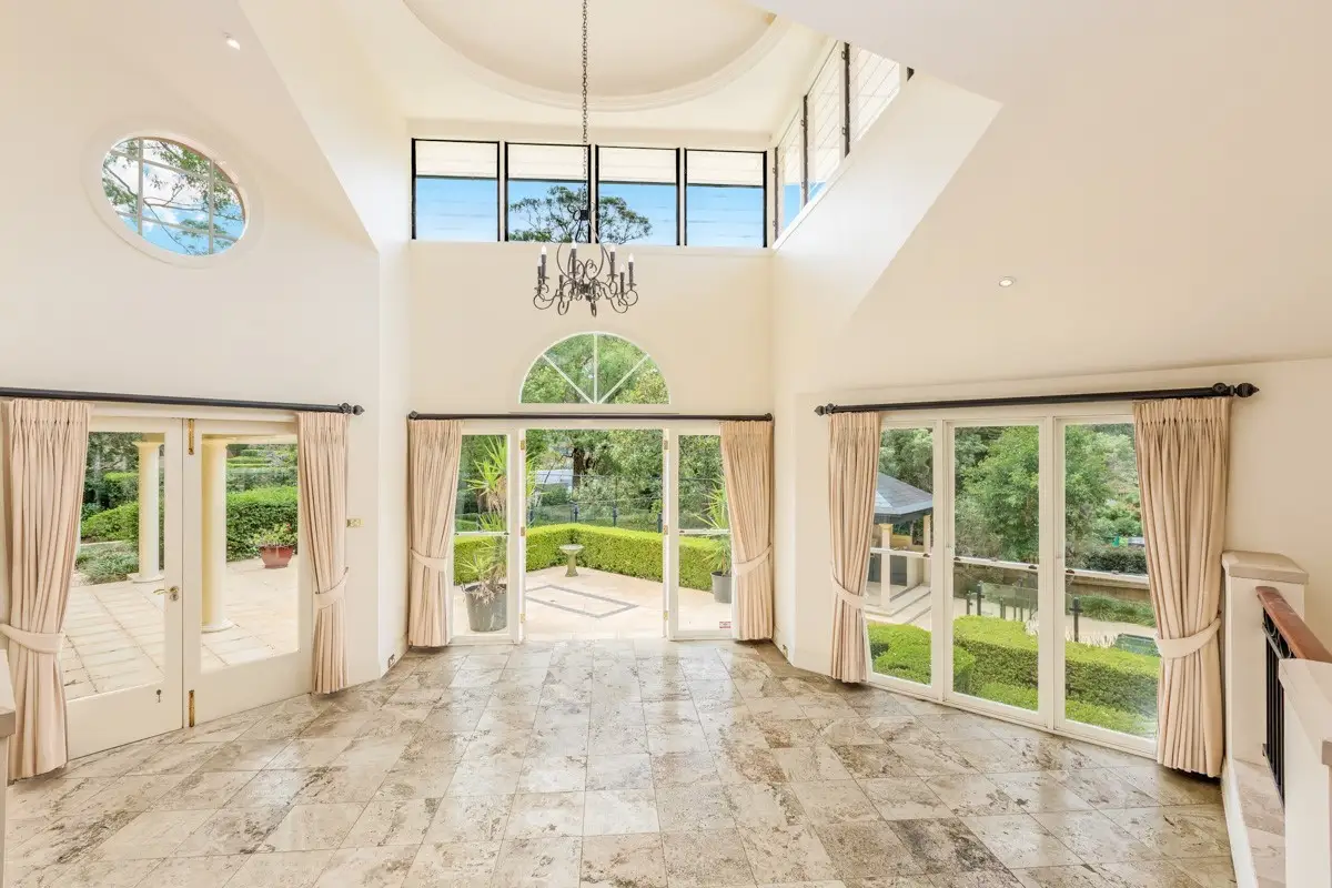 55 Pymble Avenue, Pymble Sold by Shead Property - image 1