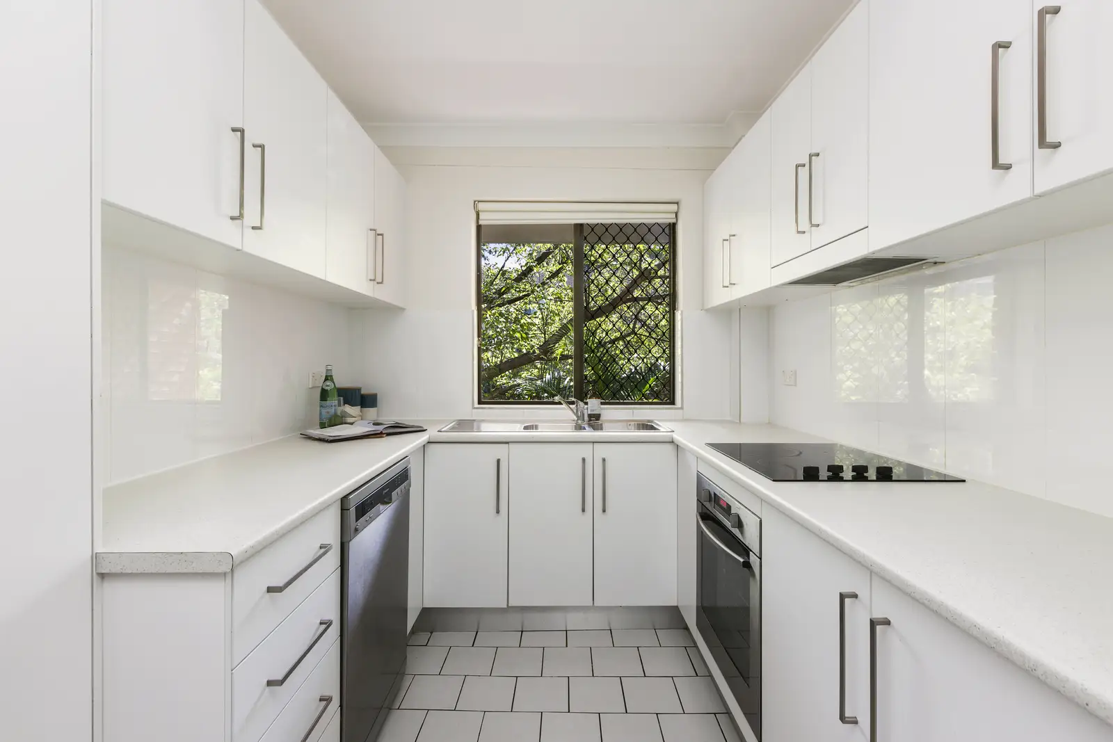 11/9 Broughton Road, Artarmon Sold by Shead Property - image 1