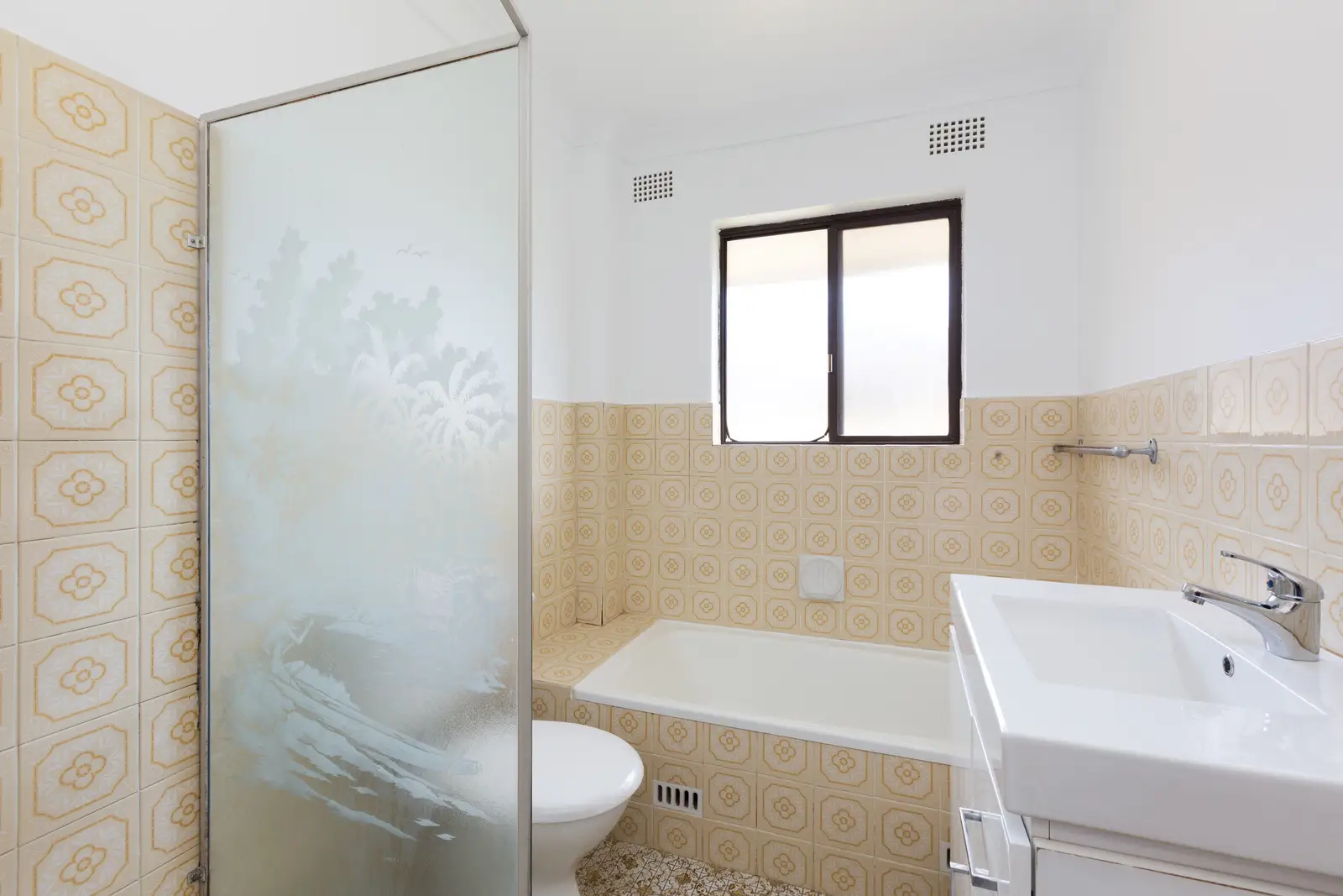 9/10 Broughton Road, Artarmon Sold by Shead Property - image 1