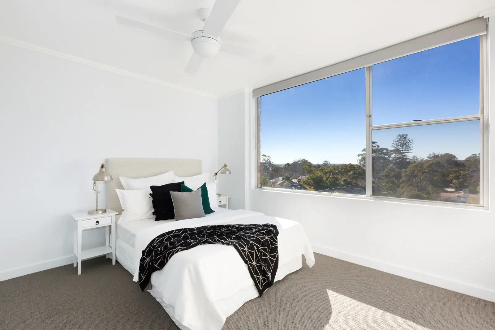 30/34 Archer Street, Chatswood Sold by Shead Property - image 1