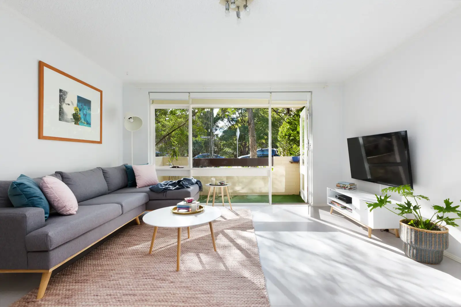 2/6 Buller Road, Artarmon Sold by Shead Property - image 1