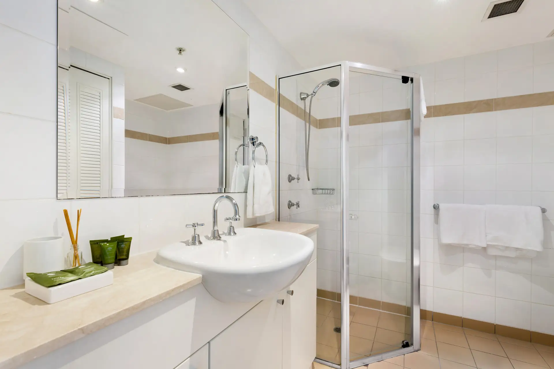 903/2A Help Street, Chatswood Sold by Shead Property - image 1