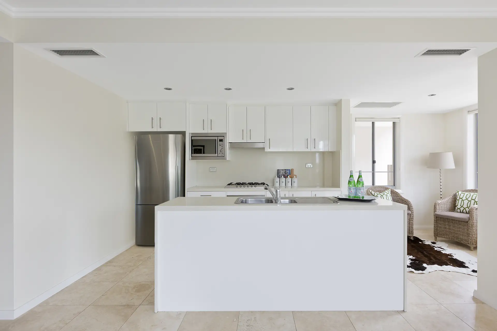 52/26-30 Marian Street, Killara Sold by Shead Property - image 1