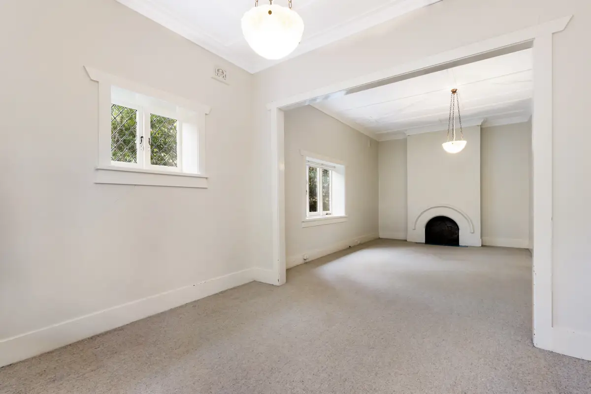 10 Smith Road, Artarmon Sold by Shead Property - image 1