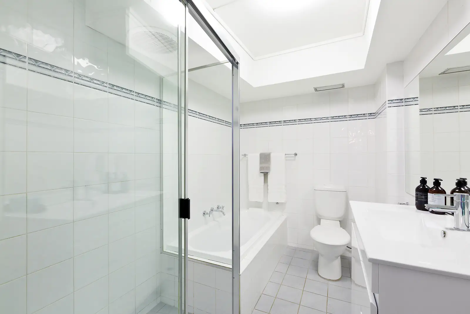 4/34 Archer Street, Chatswood Sold by Shead Property - image 1