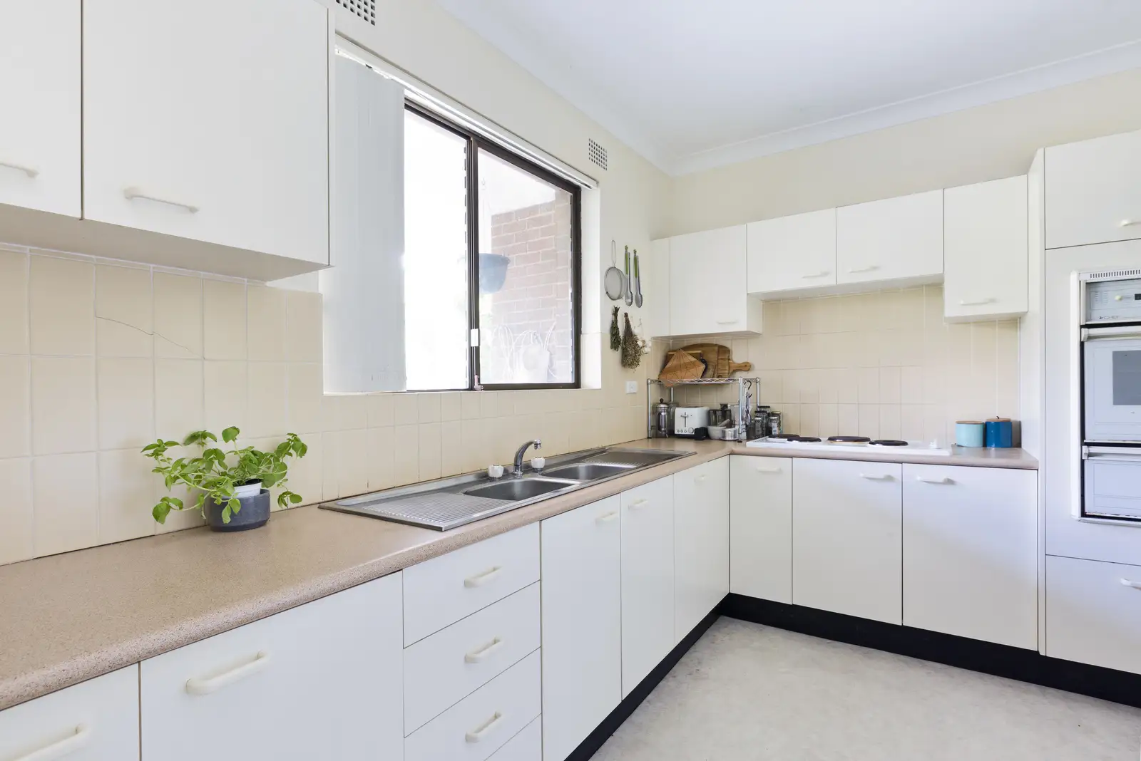 1/19 Barton Road, Artarmon Sold by Shead Property - image 1