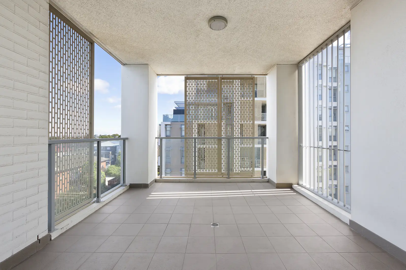 506C/16 Flack Avenue, Hillsdale Sold by Shead Property - image 1