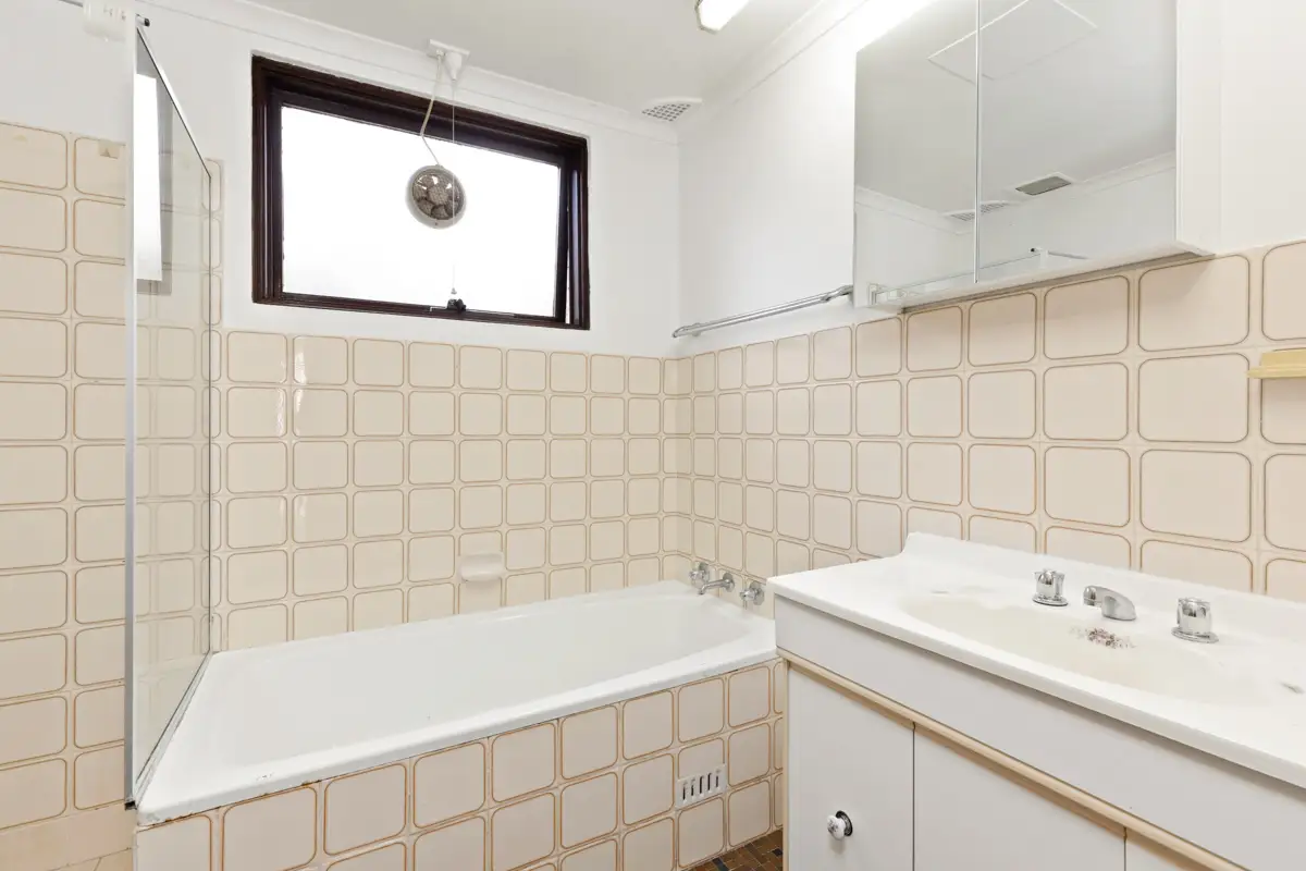 2/8 Murray Street, Lane Cove Sold by Shead Property - image 1