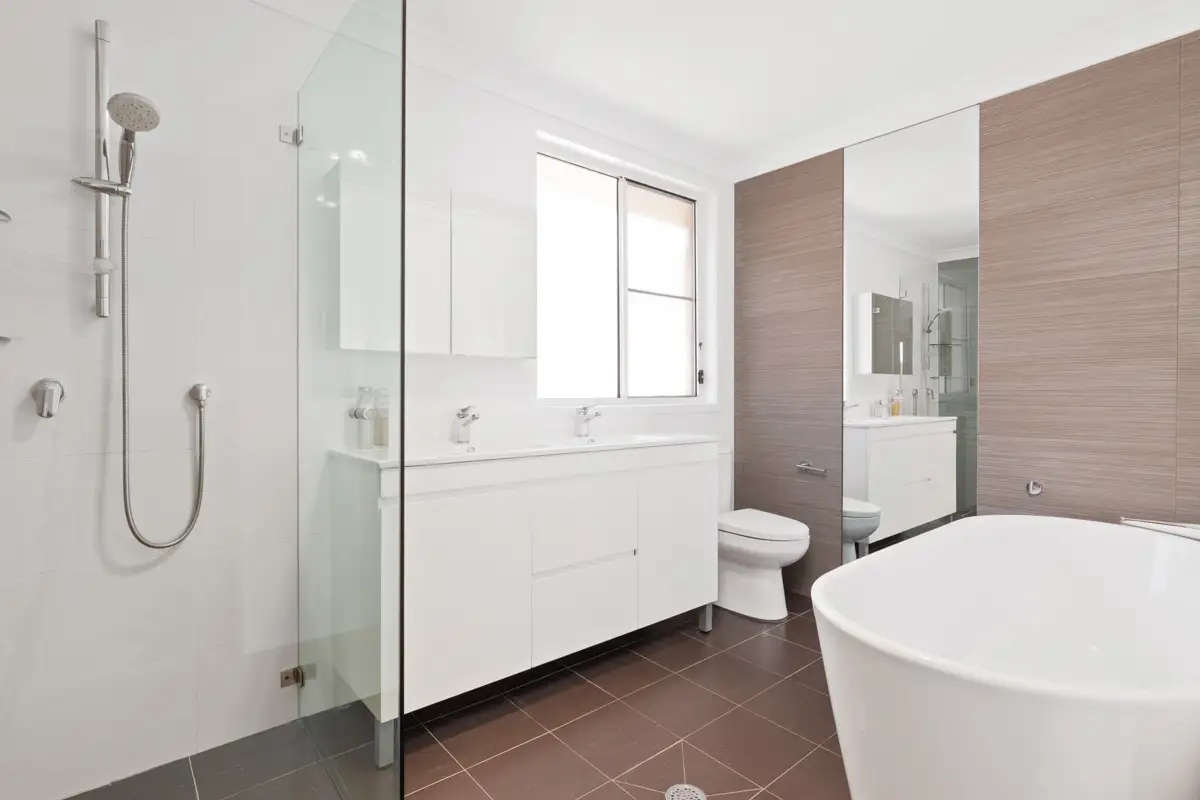 4/13 Hampden Road, Artarmon Sold by Shead Property - image 1