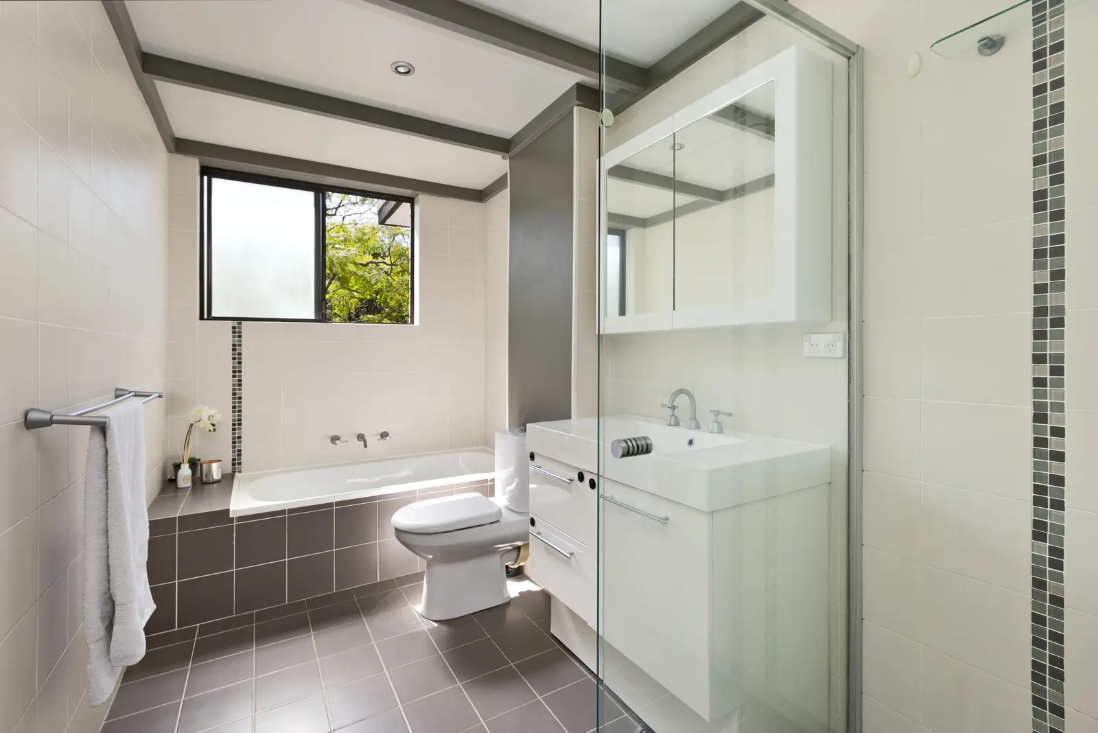 7/2 Barton Road, Artarmon Sold by Shead Property - image 1
